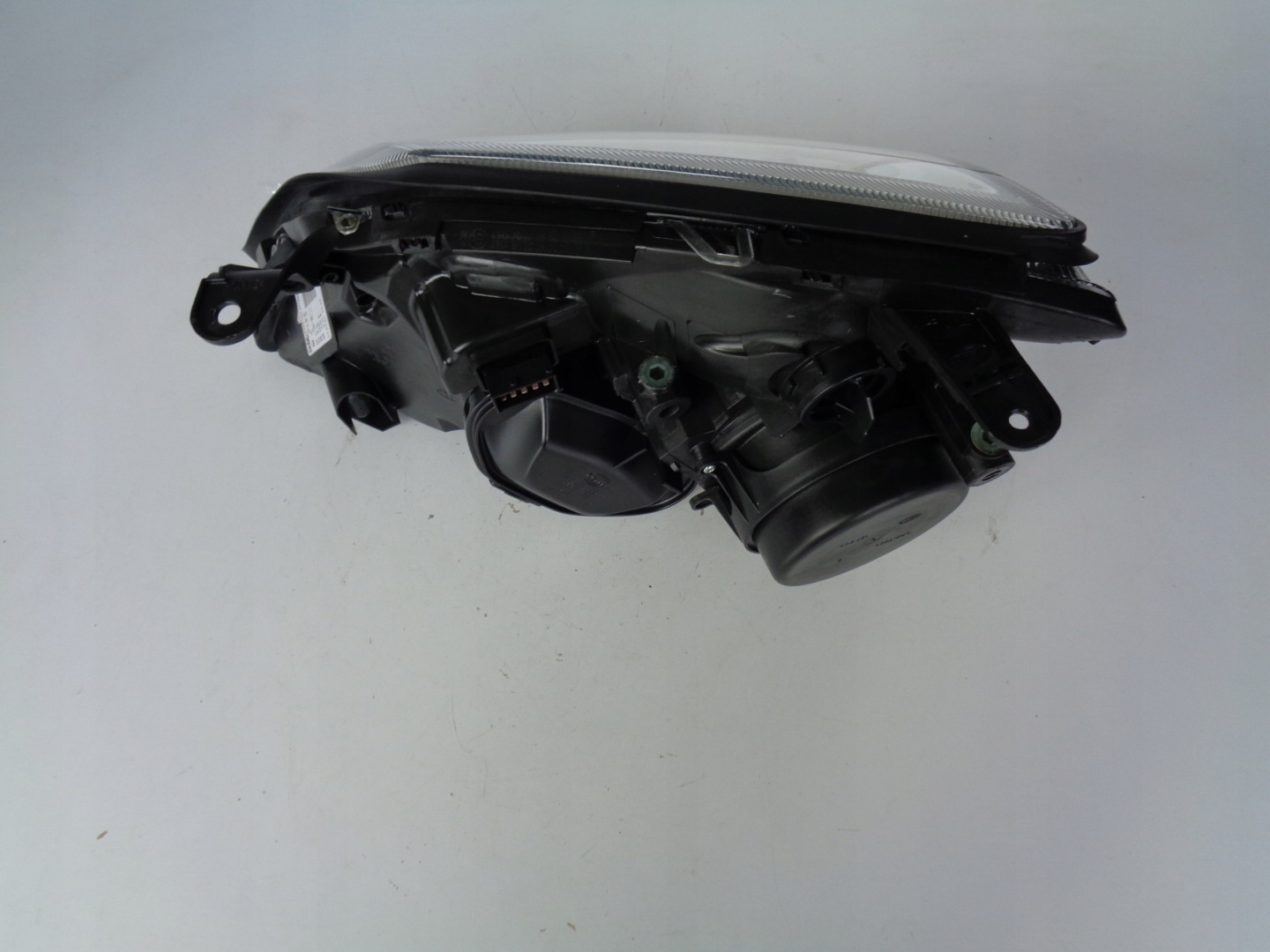 new light right OPEL VECTRA C 02-05 XENON