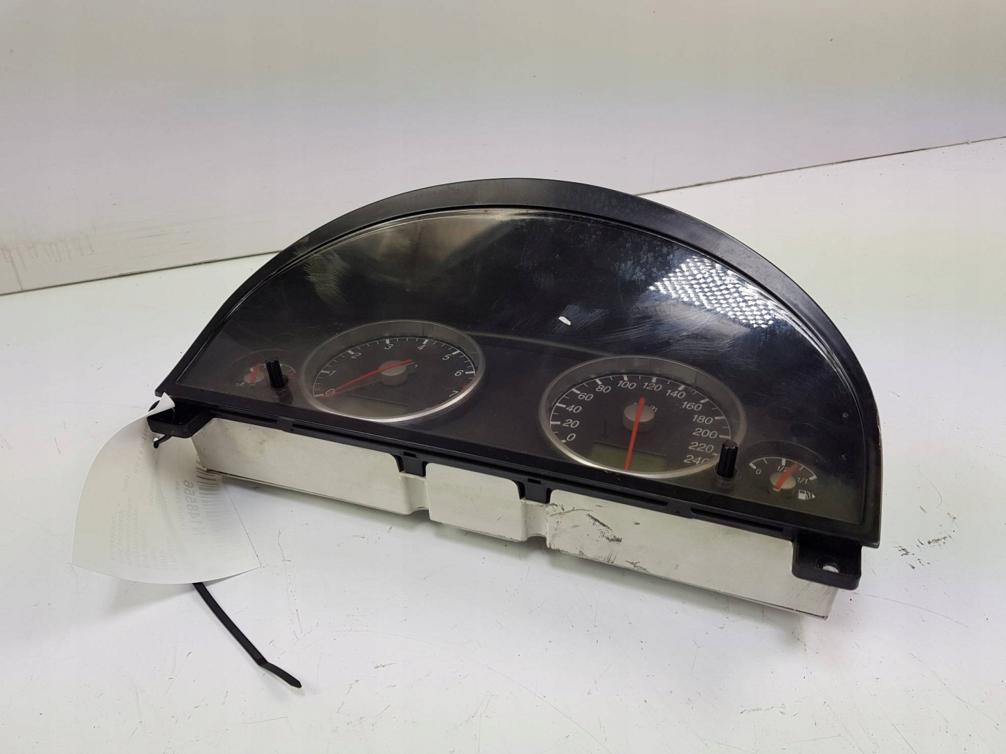 dials clock 1S7F-10841 FORD MONDEO MK3