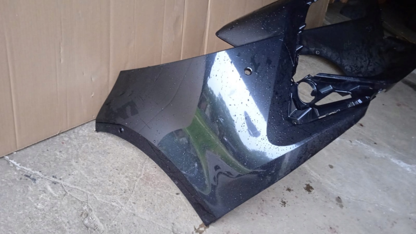 bumper front front TOYOTA COROLLA E21 KOMBI 19