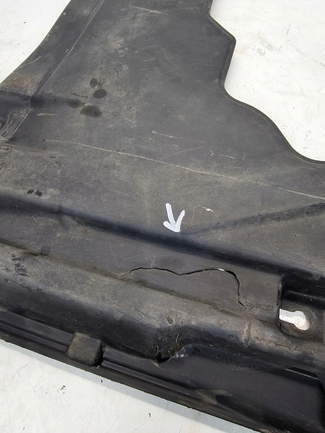 Blende Abdeckung Unterfahrschutz heck AUDI A4 B9 8W0825216E