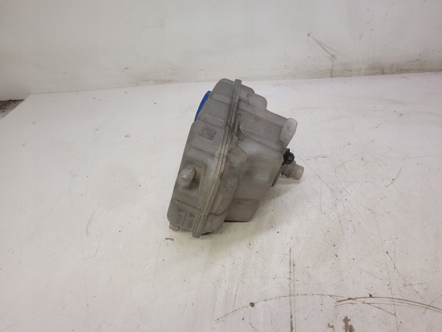 EKSPANZIONA POSUDA AUDI A6 C7 A7 4G0121403R