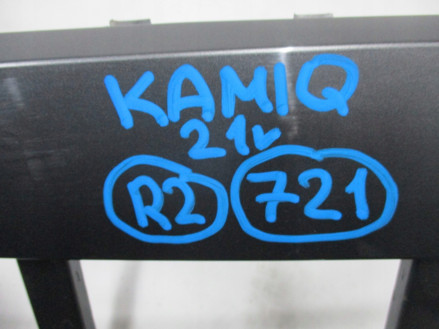 bumper front front SKODA KAMIQ 21R
