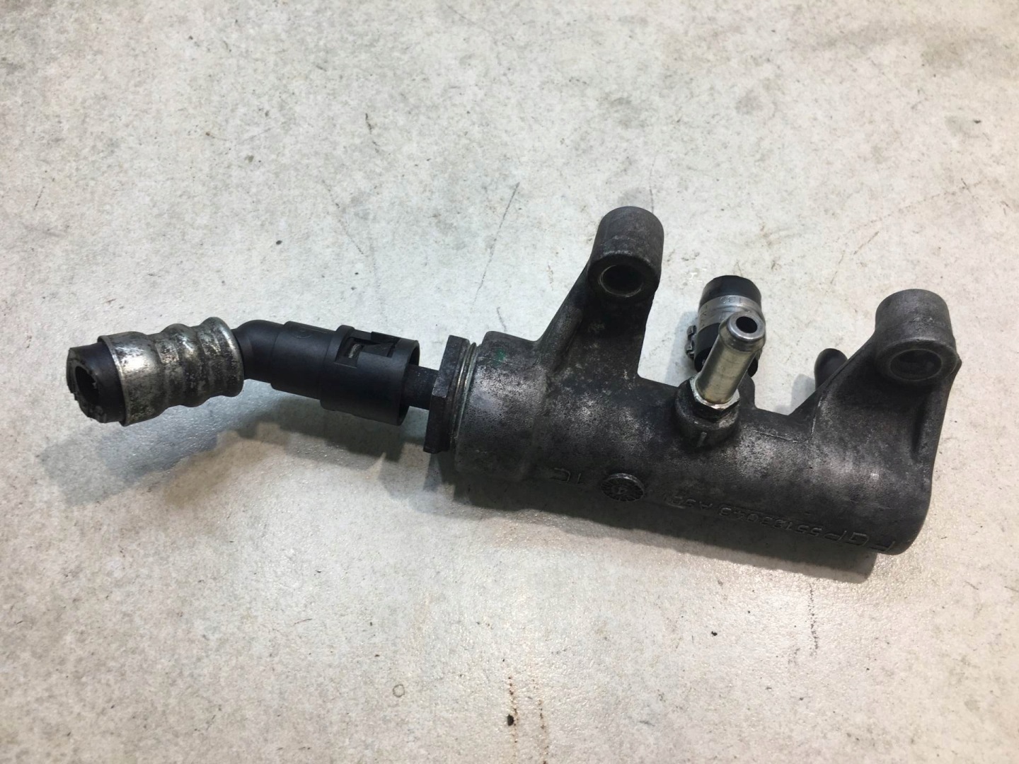 ROZDZIELACZ Carburant VECTRA C 1.9 CDTI 55193043