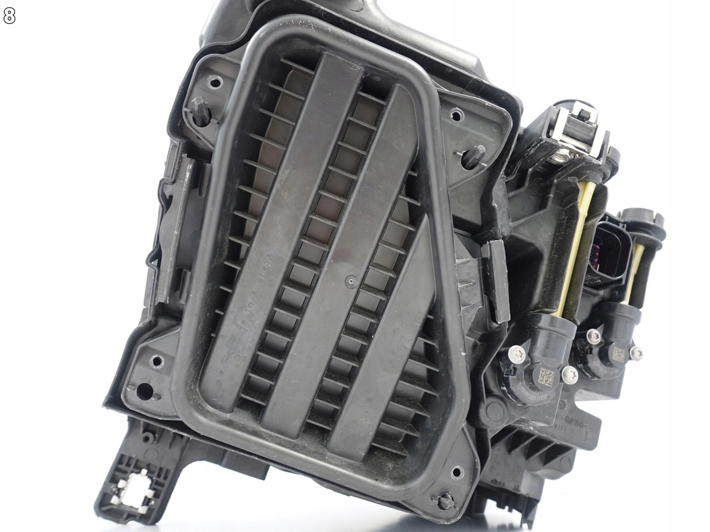 AUDI Q3 II 2 F3 83A 18- light FULL LED left front EU