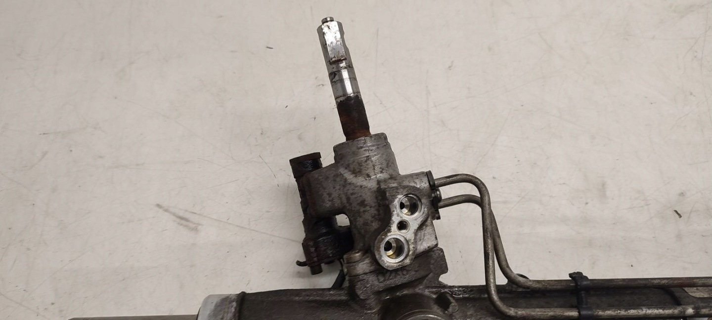 Boîte direction Citroen C6 2,7 HDI