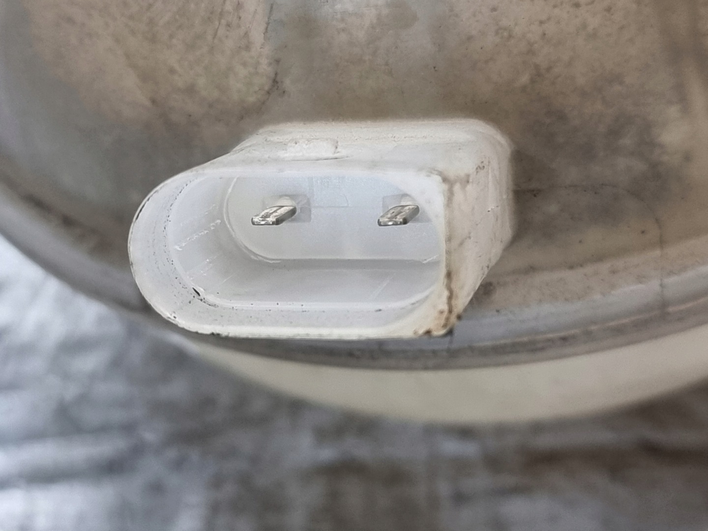 Scheibenwaschbehälter OE 1K0121407A AUDI A3 8P 1.6 FSI 05r