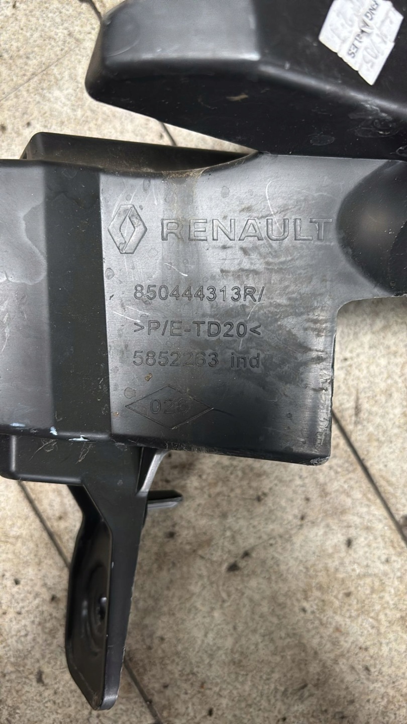 bumper bracket rear part left RENAULT KANGOO IV 850456903R