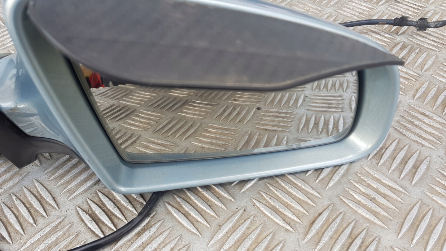 AUDI A4 B6 mirror right LY7R 5 PIN