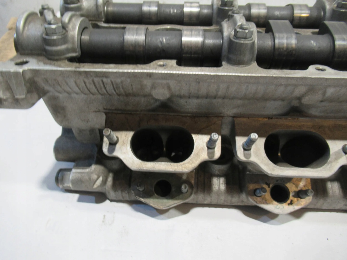 head. of the engine left Ferrari 550 Maranello 485KM