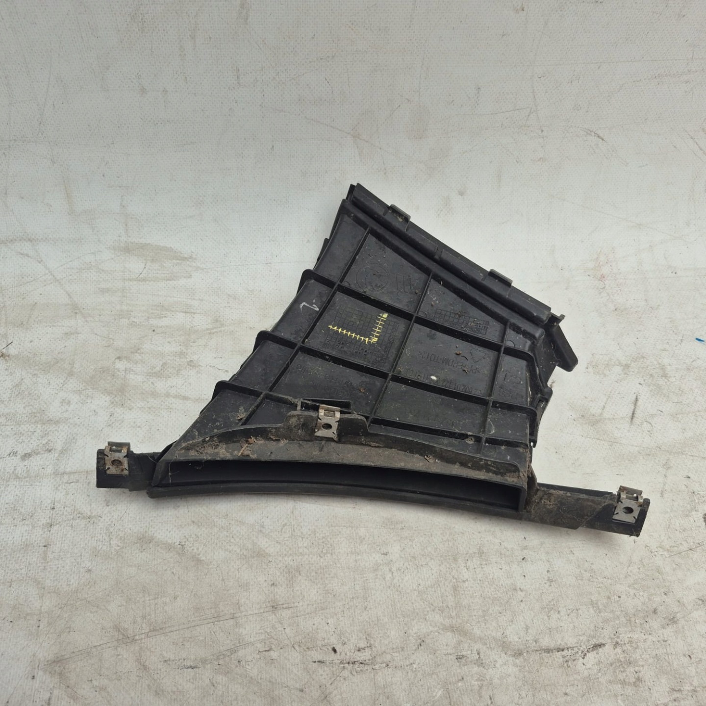 SKODA SCALA left intake air duct air line front front
