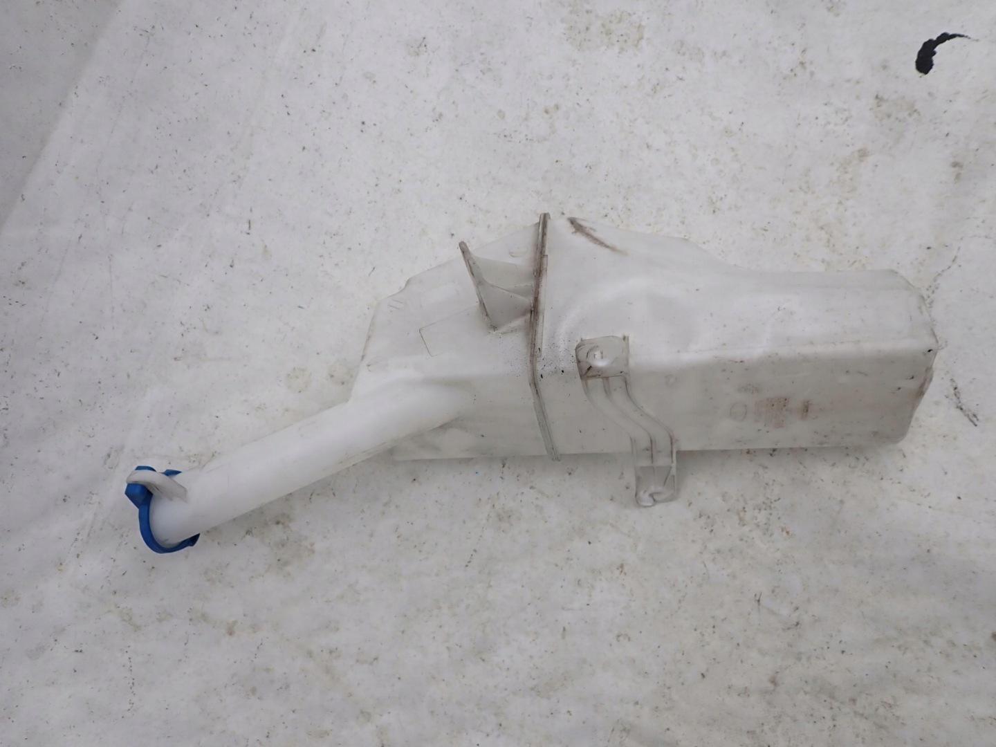 KIA VENGA HYUNDAI IX20 09- tank washer