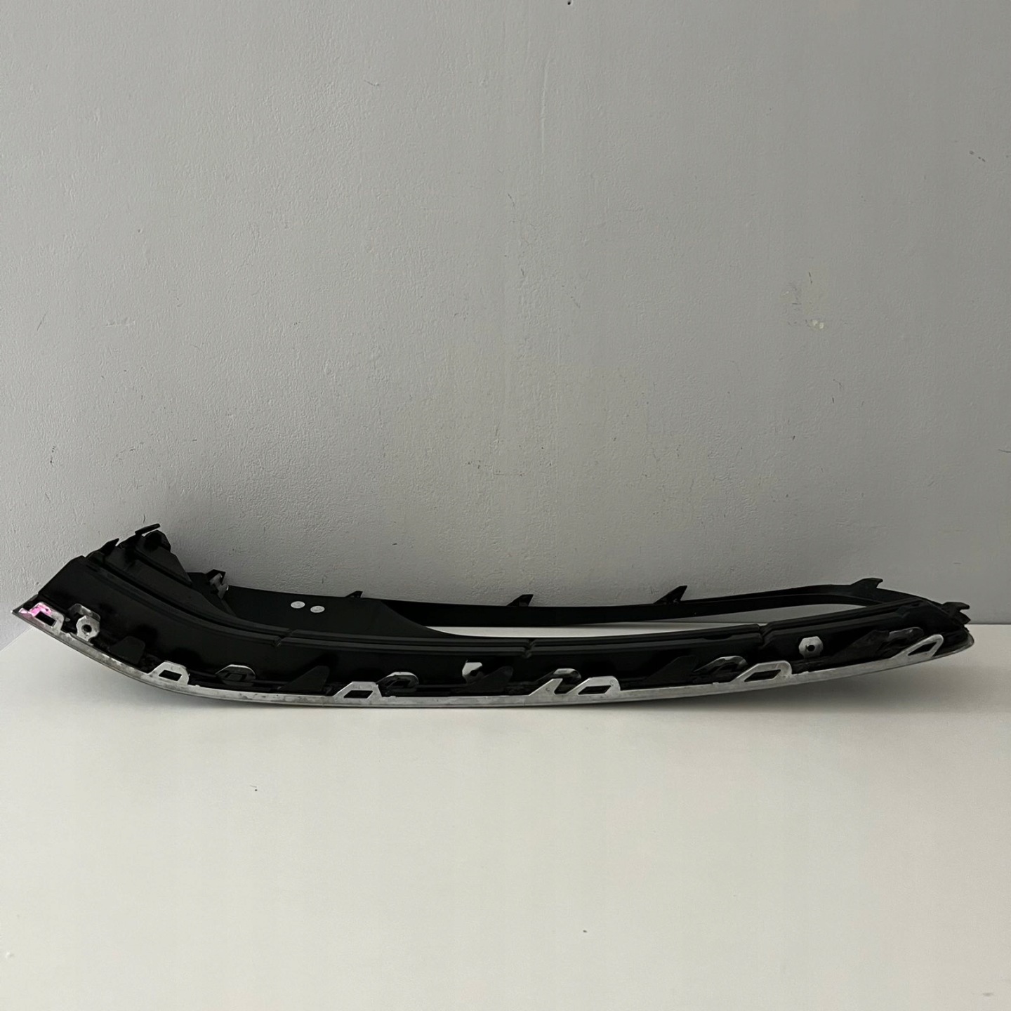 VW PASSAT B7 10-14r grid of a bumper right 3AA853666
