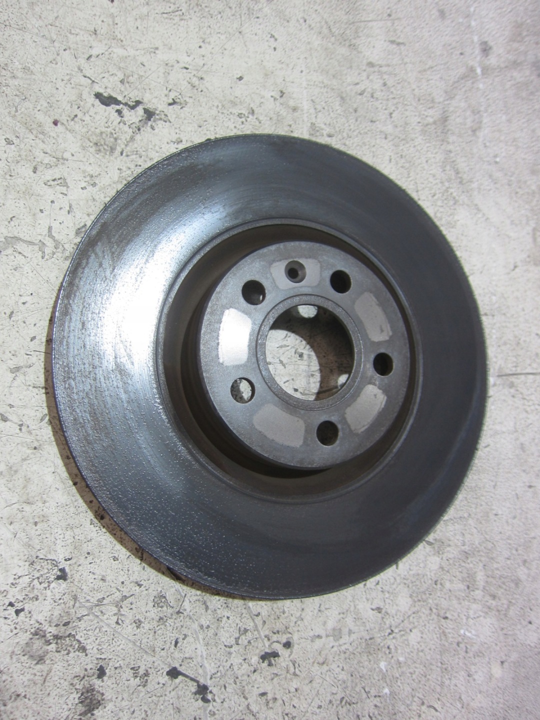 VOLVO XC40 II XC 40 2.0 T5 discs plates front front running board