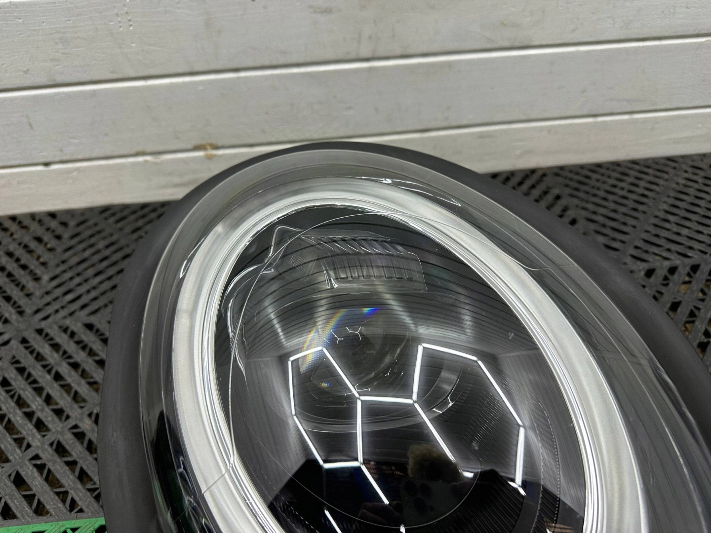 light front side right Mini One - Cooper F56 F55 LCI BLACK 5A01962