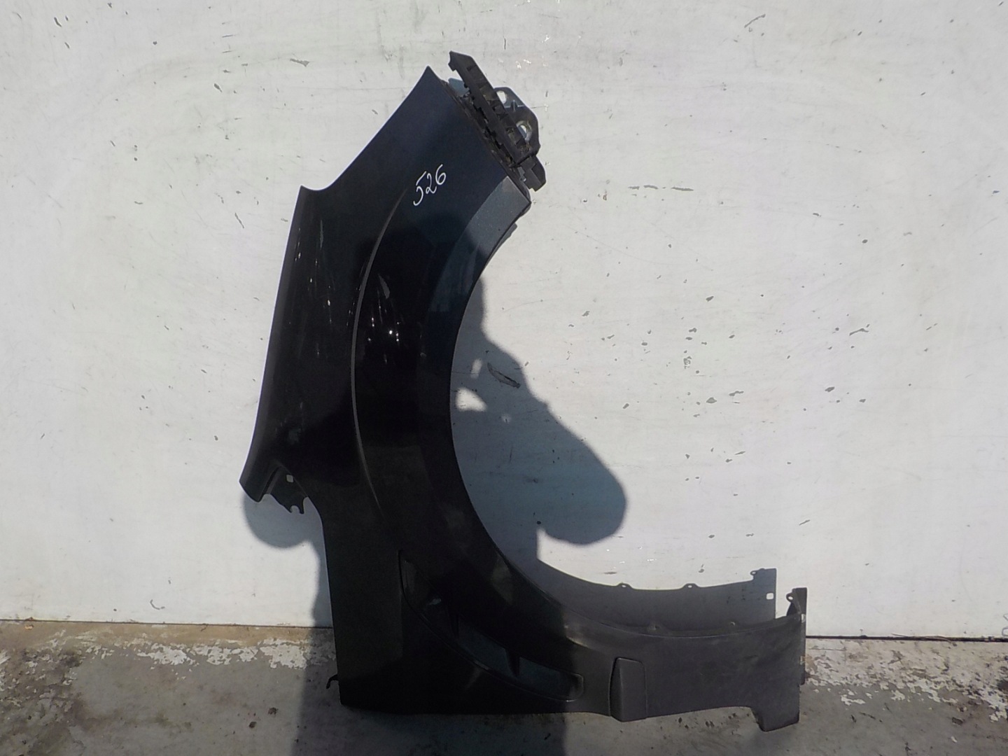 526 FORD S-MAX blatník pravý předek přední
