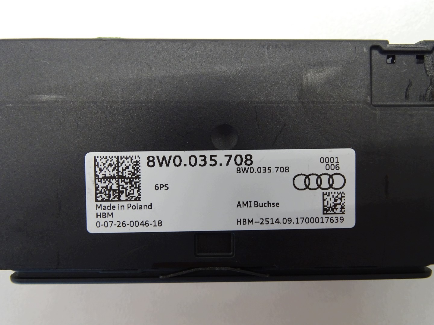 adapter, stecker PORT USB AUX AUDI A4 B9 A5 8W 8W0035708