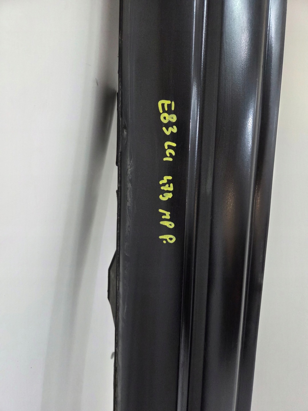 moulding threshold right BMW X3 E83 LIFT M PAKIET BLACK SAPPHIRE