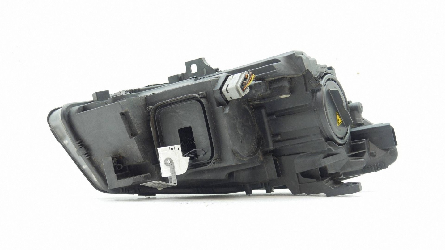 REFLEKTOR light left front left BI XENON MERCEDES CLA W117 A1179065300
