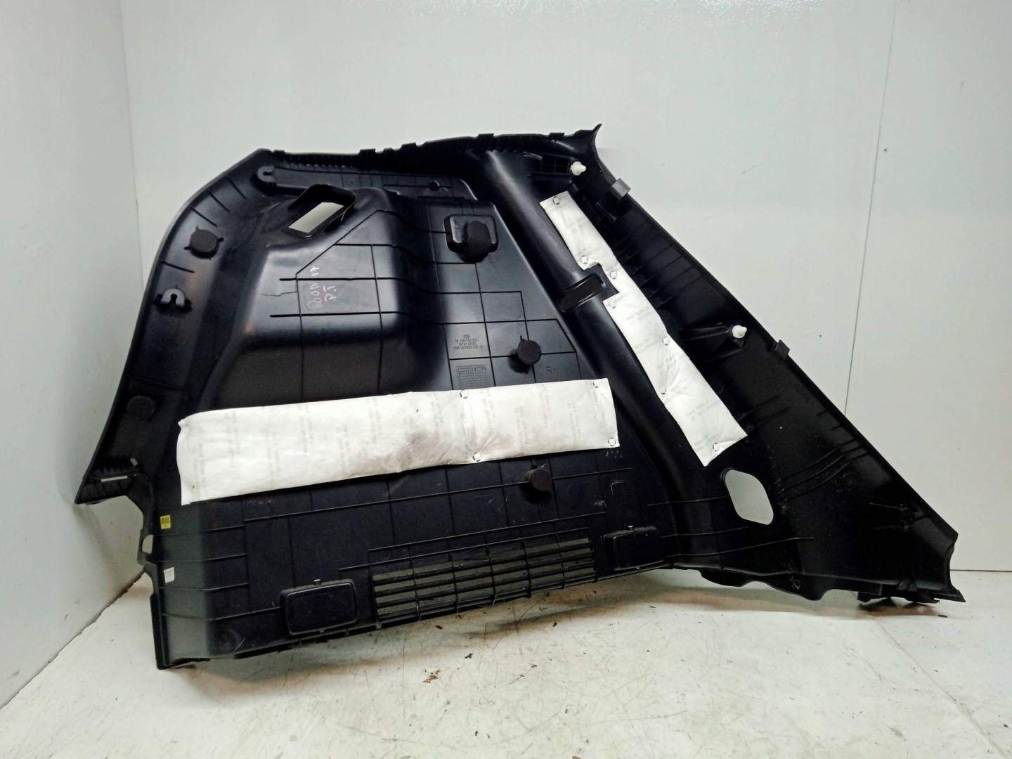 KIA RIO IV side upholstery boot right rear part 85741-H8000 2017