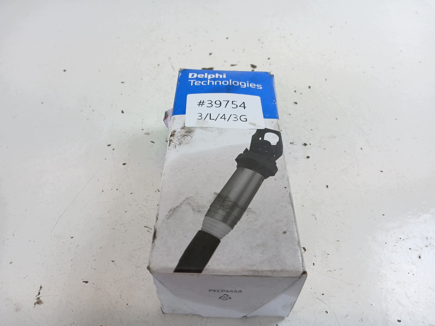 NISSAN ALMERA N16 1.8 coil ignition GN10336-12B1 DELPHI