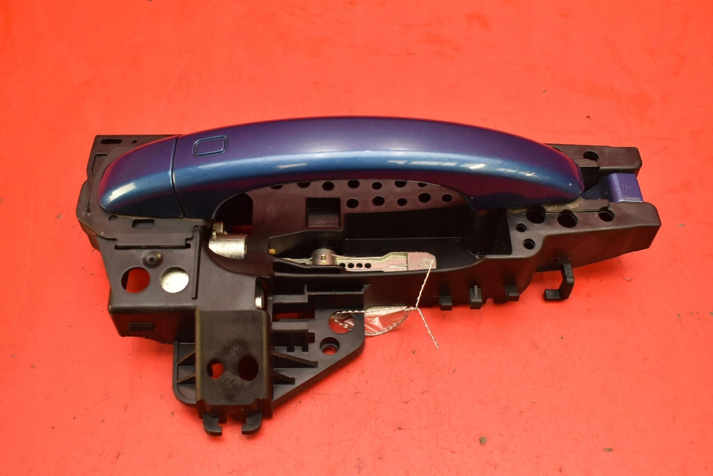 handle right front front KEYLESS LX5V 8T02837886A AUDI A4 B8 07-11