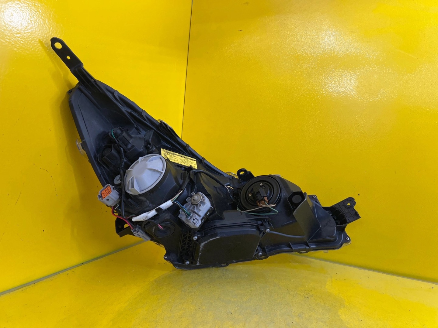 LIGHT LEFT SUBARU LEGACY OUTBACK LIFT XENON 12-14