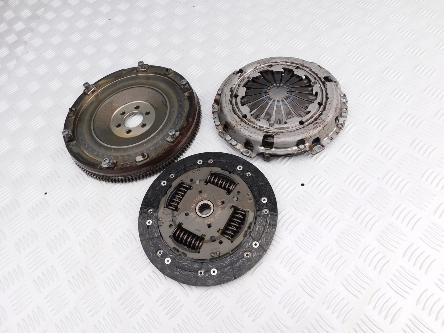 Complets Embrayage de pression Disque Peugeot Partner Berlingo 1.6 HDI OEM