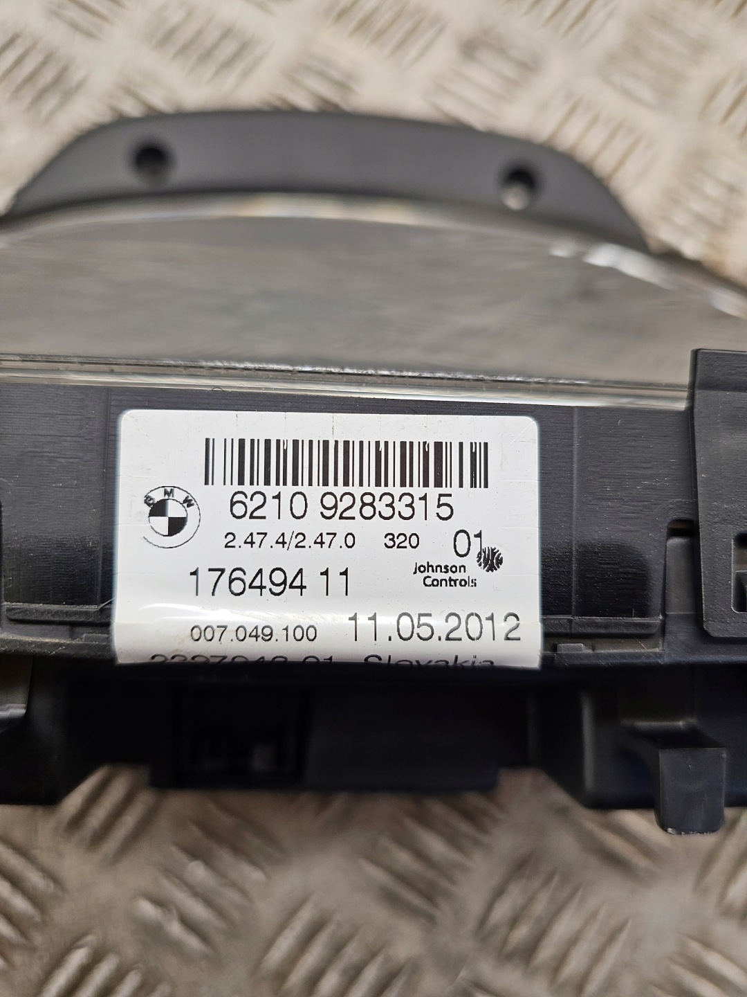 BMW F30 N47 dials clock DIESEL UK 9283315