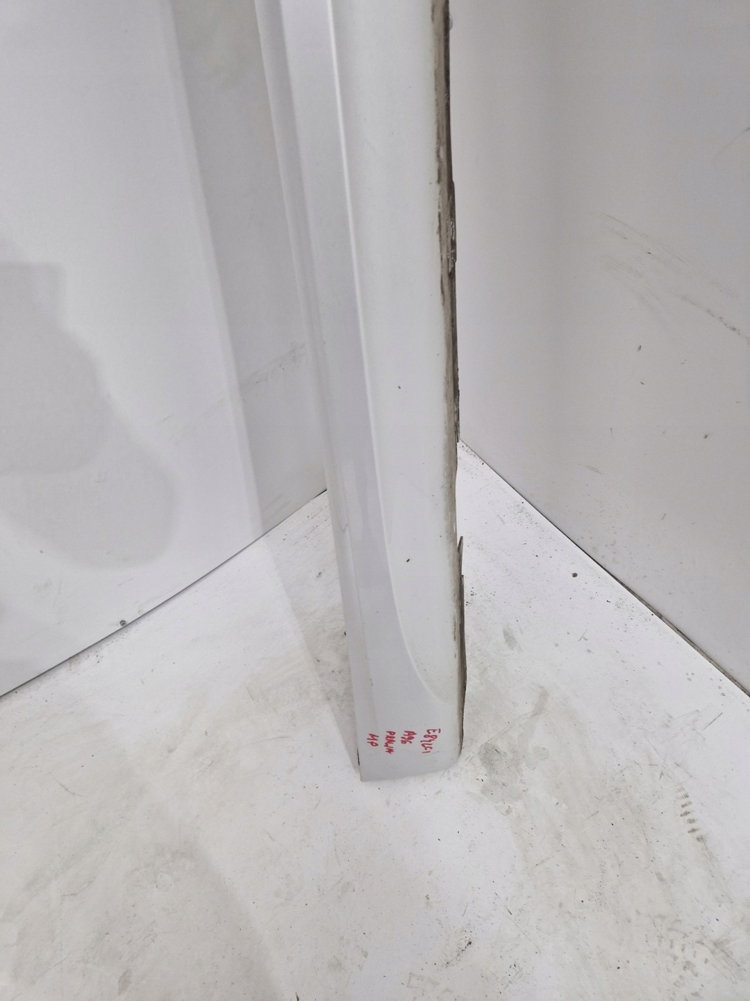 moulding threshold right BMW X1 E84 M PAKIET A96