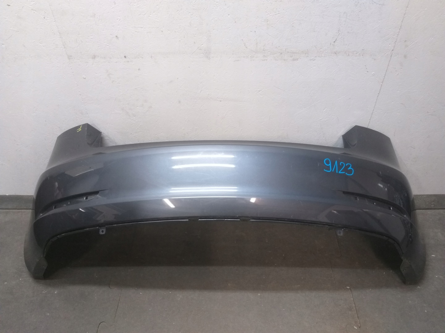 Stoßstange heck TESLA III 3