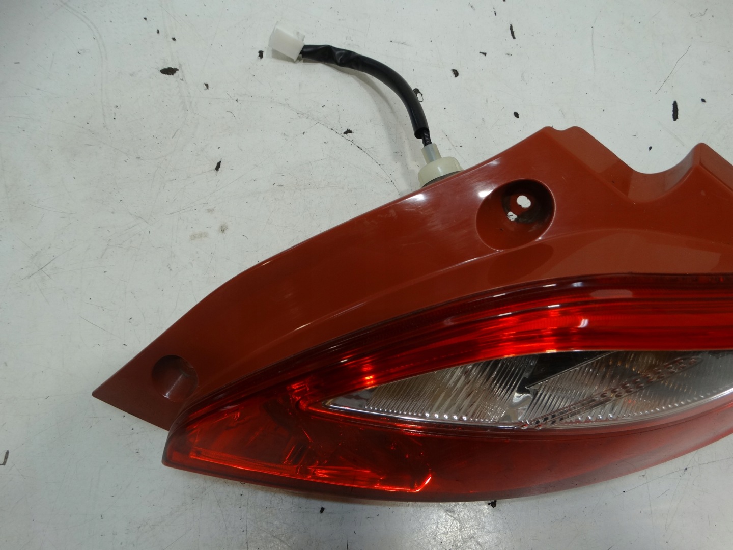 light rear right rear part MAZDA 2 DE D65151150 2011R.