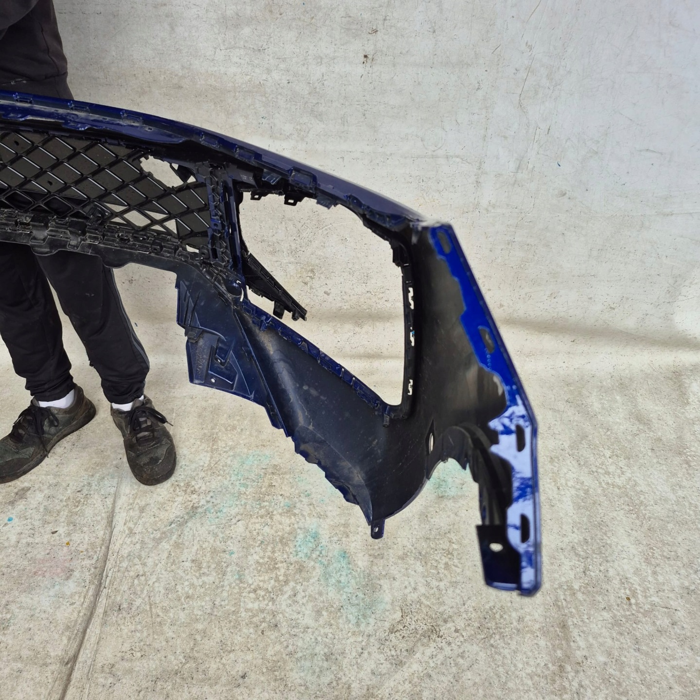 VW TOUAREG III 3 R-LINE LIFT 23-> bumper front front washer PDC