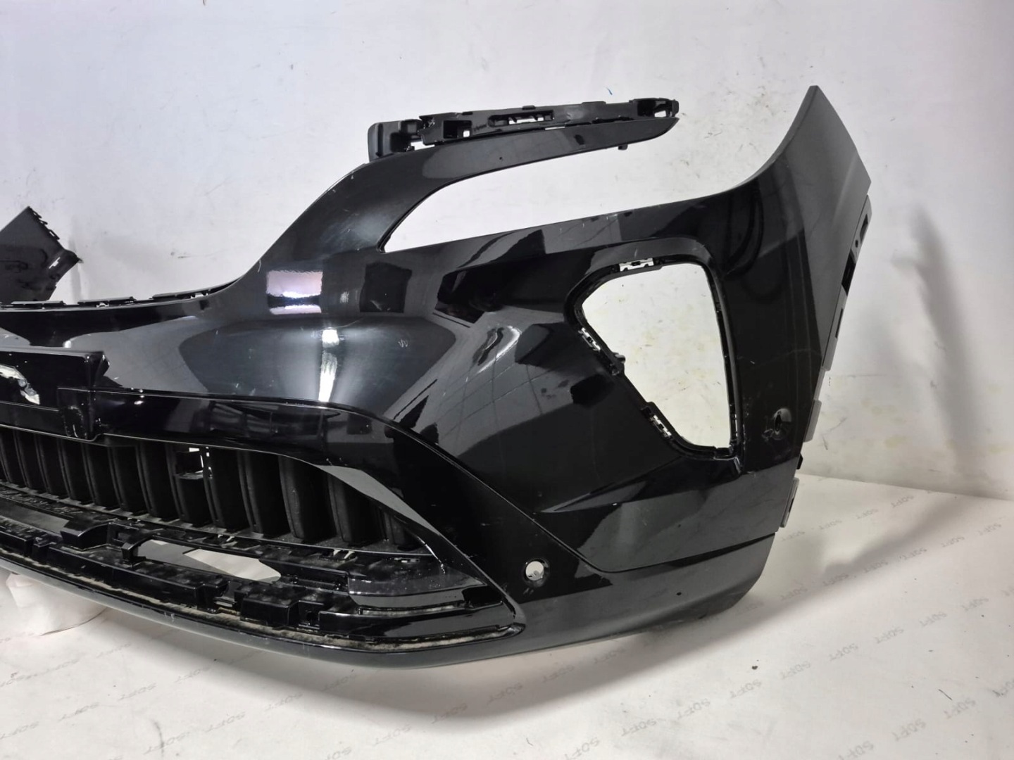 RENAULT AUSTRAL 22- bumper front front PDC 620225489R
