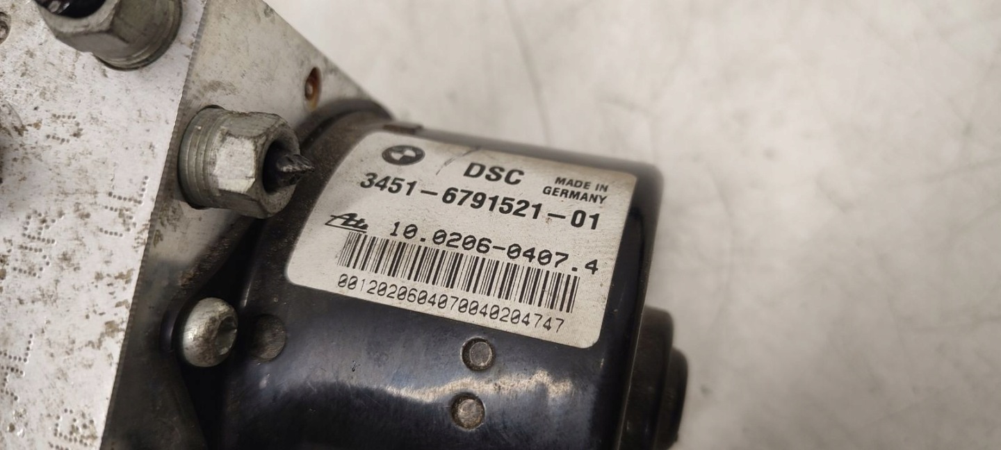 Pumpe ABS BMW E90 E91 2,0i