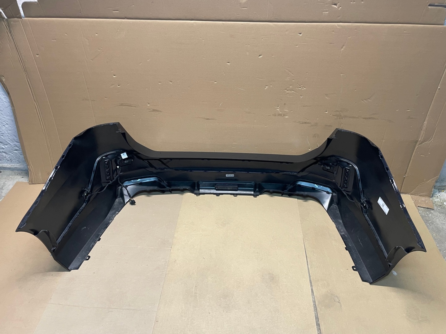 bumper rear part 6X PDC m-packet complete BMW 5 G61 colour 416 EUROPA