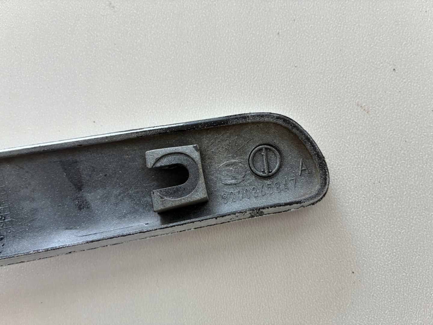 modanatura parafango posteriore sinistra Renault Twingo II