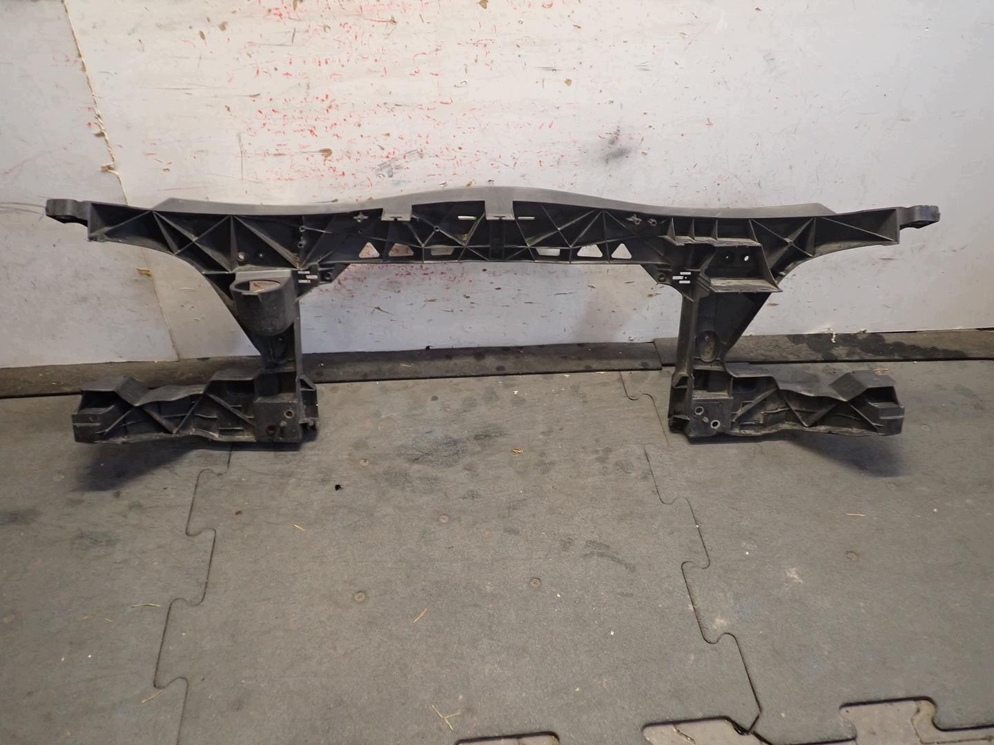 support panel for radiators pillar MERCEDES SPRINTER W906 LIFT 2013- A9068800403