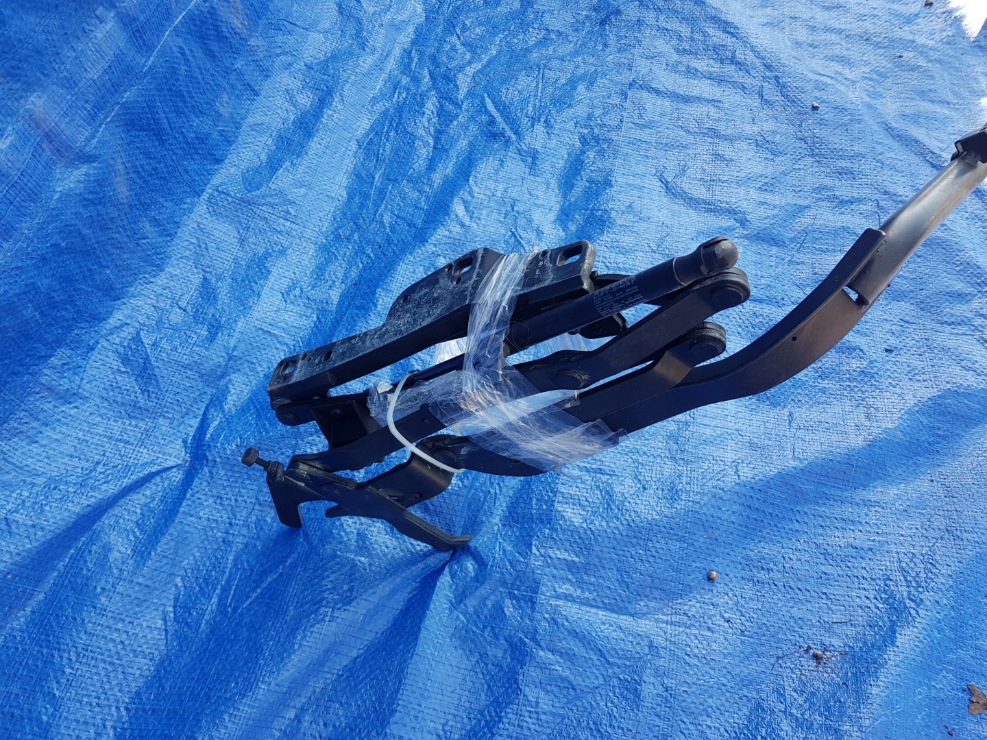 Support Mécanisme Toit du capot MERCEDES SL R230