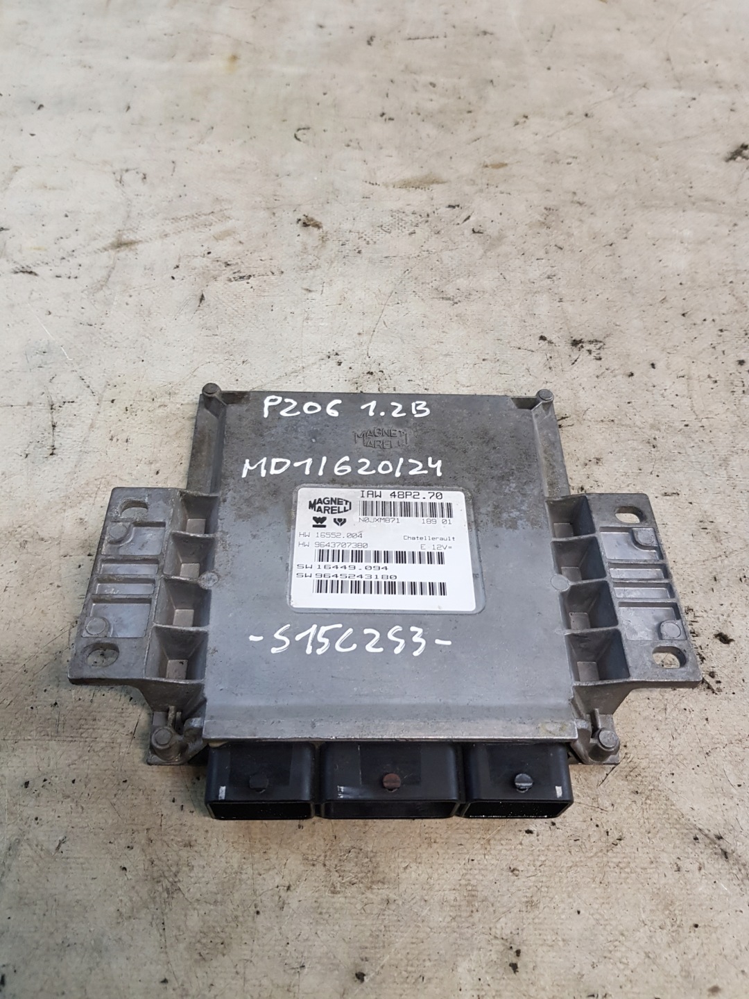 control unit of the engine PEUGEOT 206 1.2 B 9645243180