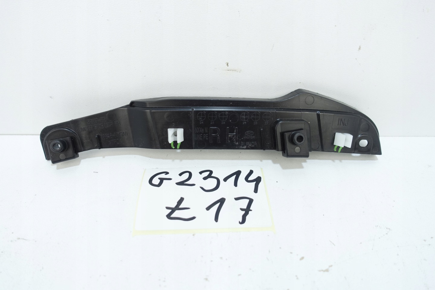 HYUNDAI TUCSON IV N-LINE LIFT 2024- Support Support plaque Pare choc Droite Arrière