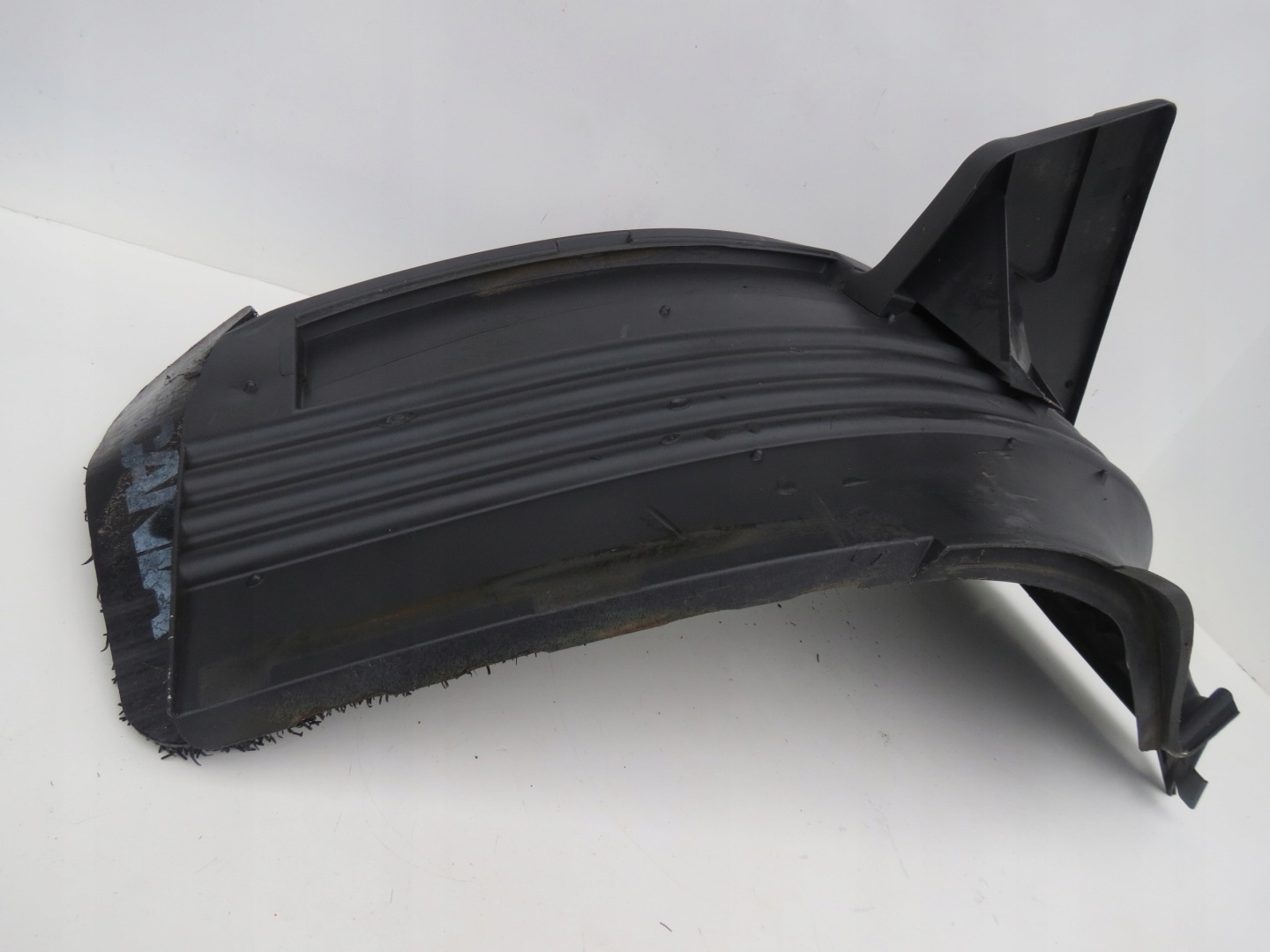 mudguard left SCANIA 124 420R 1485485