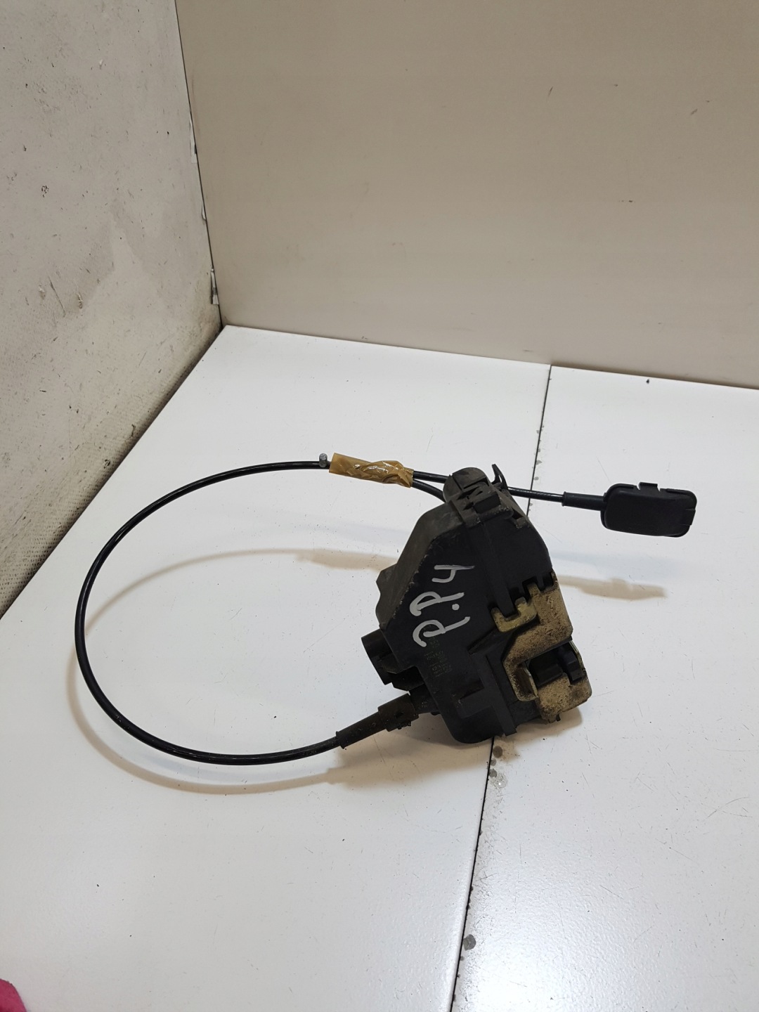 lock door CENTRALNY right front RENAULT SCENIC 2 4 PIN