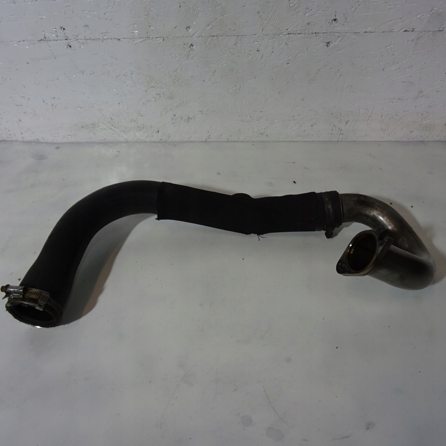 OPEL ZAFIRA B 1.7CDTI pipe TURBO 13322487