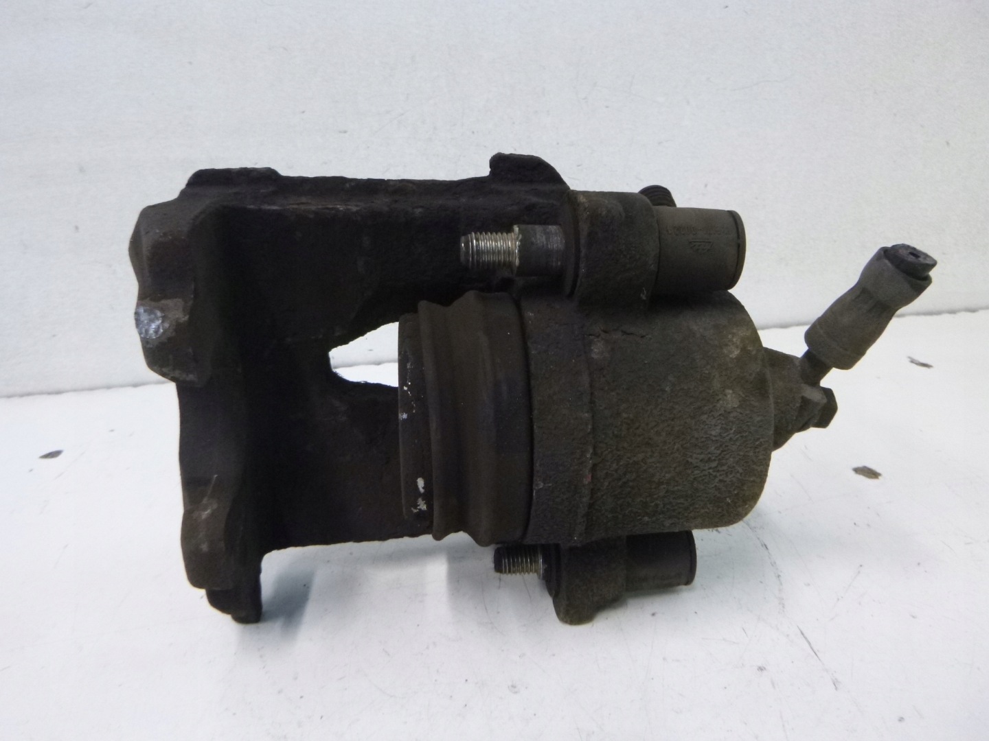 caliper brake front Skoda Octavia 1.9 TDI