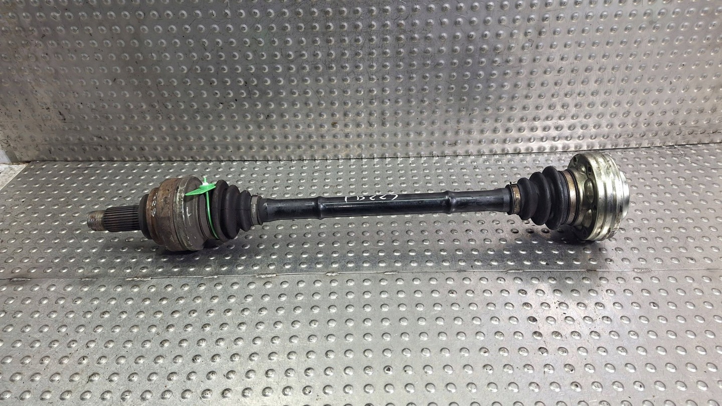 semi-axis right rear part 7533452 BMW E87 LCI E91 E90 E92 E93 330D N57