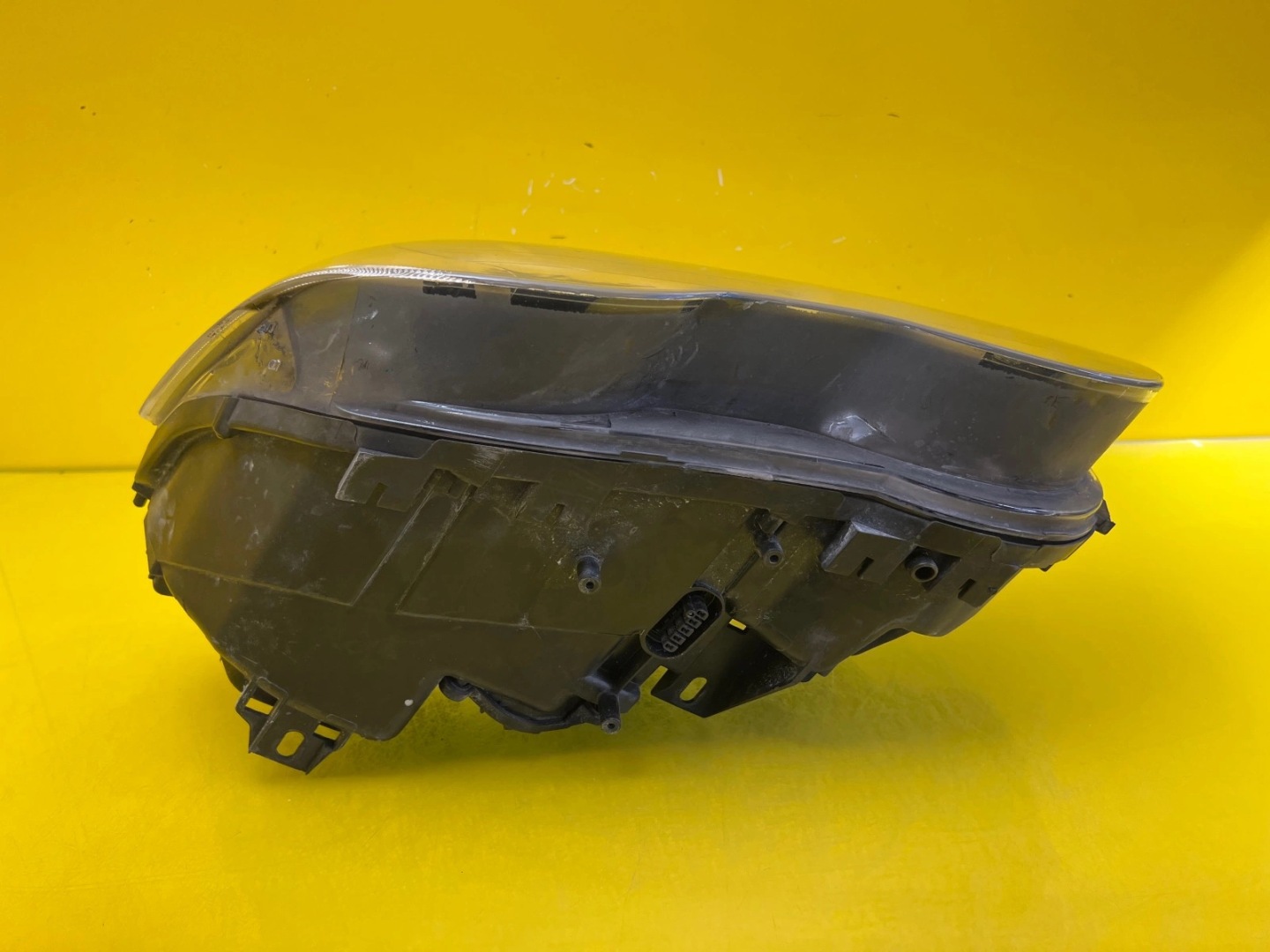 light right BMW 7 E65 Xenon 01-05 8379682