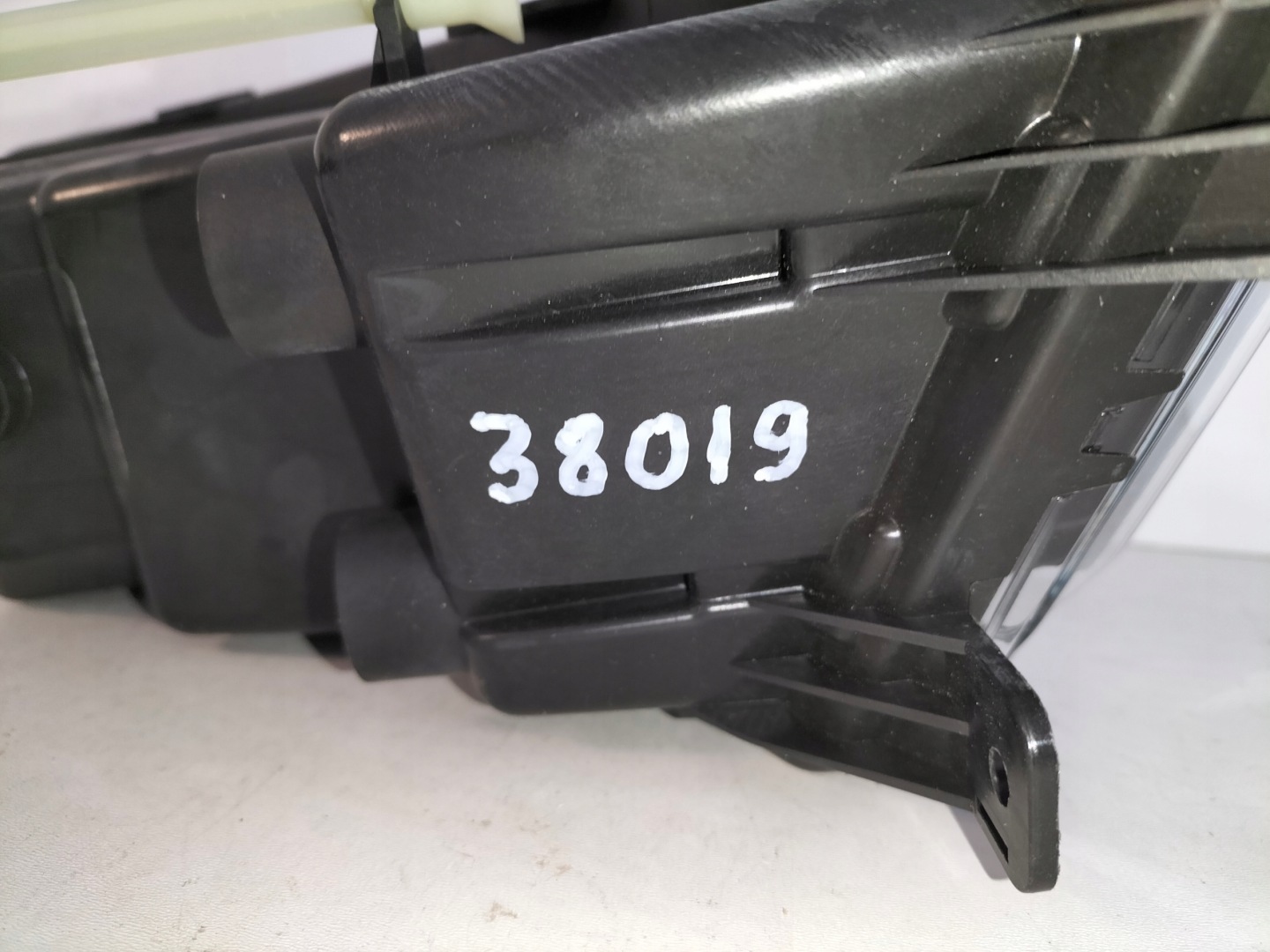 fog light light left SKODA RAPID 12