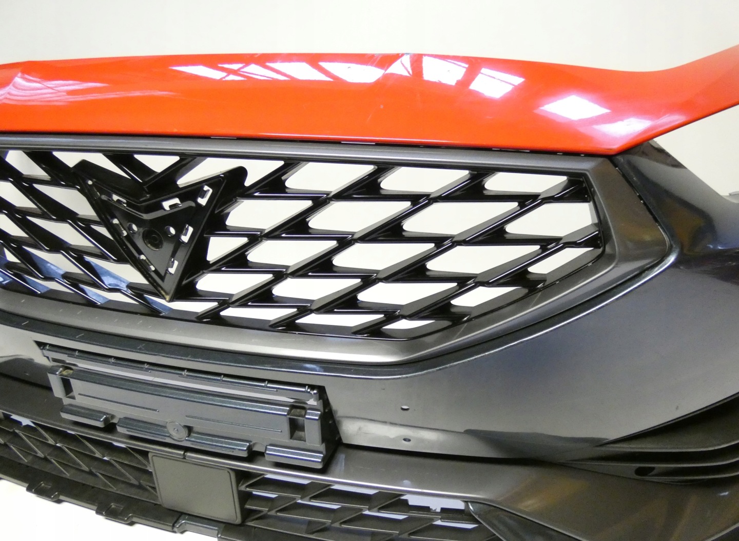 SEAT LEON IV 4 CUPRA 5FA807217B/C 2020-2023 below 4 PDC bumper front front