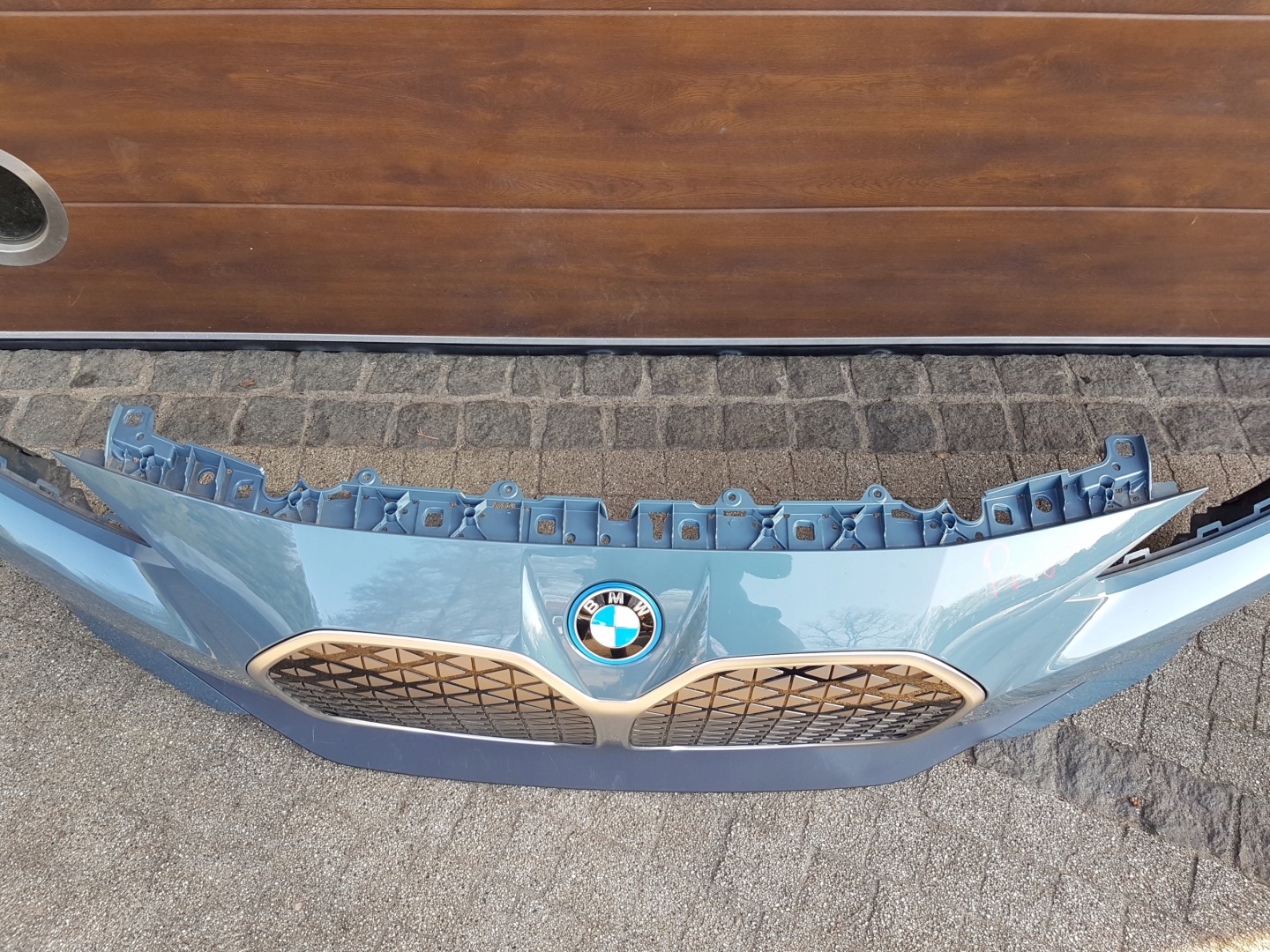 branik prednji BMW i4 G26