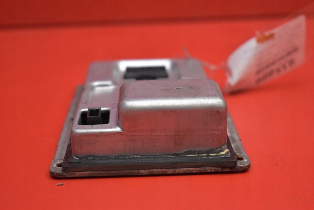 control unit XENON KSENON left 7316Q057L SAAB 9-5 1 and 05-10
